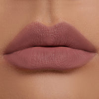 Labial Mousse LOVE SWIPE Lightweight Cushiony